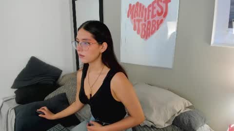 Snapshot of rosebliss chatting on July 3, 7:42 pm rose online show from July 3, 7:42 pm