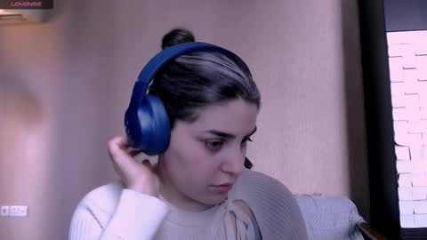 Rose online show from November 22, 11:09 am