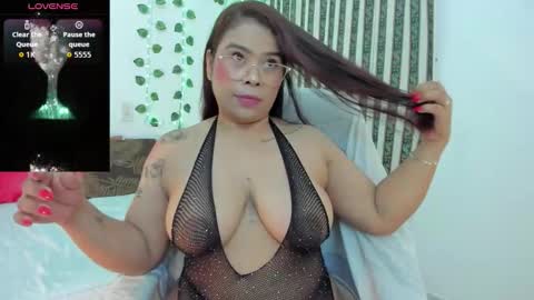 roselyn online show from March 10, 2:38 am