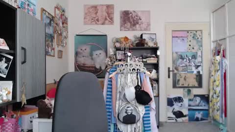 Snapshot of roselynsun chatting on March 18, 12:08 pm Rose online show from March 18, 12:08 pm