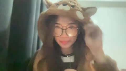 Snapshot of rosemae07 chatting on April 27, 4:27 pm rosemae07 online show from April 27, 4:27 pm