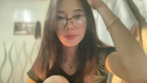 Snapshot of rosemae07 chatting on April 29, 1:59 pm rosemae07 online show from April 29, 1:59 pm