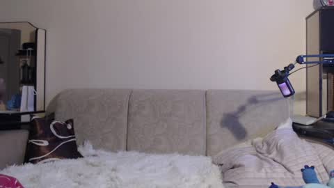 Lina online show from May 28, 3:53 pm