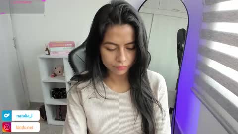 Nat online show from December 5, 2:36 pm