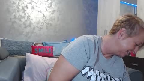 Lovepinklilly online show from February 24, 6:28 pm