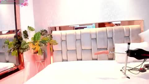 Rose online show from September 20, 5:19 am