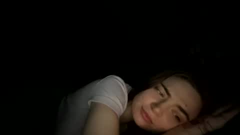 Snapshot of roseyla1 chatting on July 20, 9:12 am roseyla1 online show from July 20, 9:12 am
