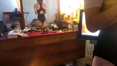 Snapshot of roshi702 chatting on September 13, 3:56 pm roshi702 online show from September 13, 3:56 pm