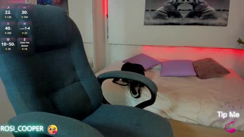 Snapshot of rosi_cooper chatting on February 20, 11:11 am rosi_cooper online show from February 20, 11:11 am