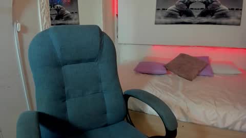 Snapshot of rosi_cooper chatting on February 26, 11:09 am rosi_cooper online show from February 26, 11:09 am