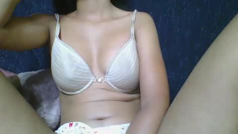 rosia685234 online show from March 16, 2:50 am