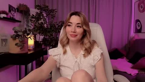 Rosie online show from May 20, 1:12 am