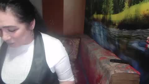 Snapshot of rositasky chatting on September 30, 2:16 am RositaSky online show from September 30, 2:16 am