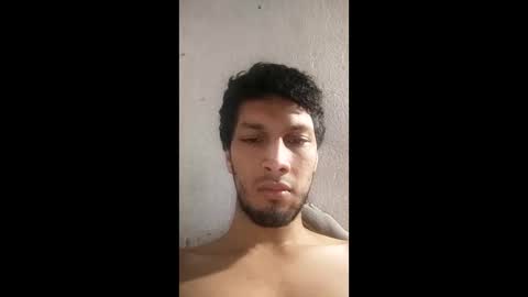 Snapshot of roskof69 chatting on December 9, 6:34 am Ribuu online show from December 9, 6:34 am