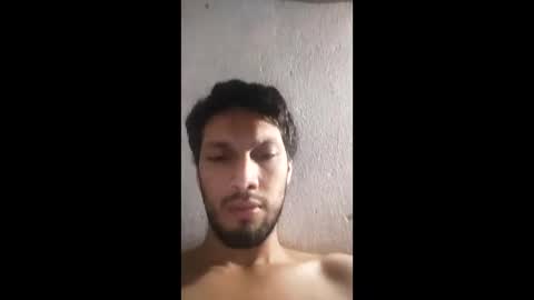 Snapshot of roskof69 chatting on December 17, 6:35 am Ribuu online show from December 17, 6:35 am