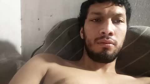 Snapshot of roskof69 chatting on December 23, 9:59 am Ribuu online show from December 23, 9:59 am