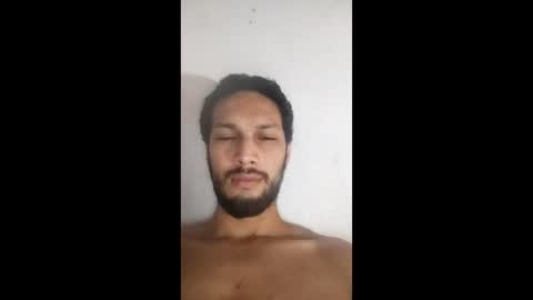 Snapshot of roskof69 chatting on January 3, 11:35 am Ribuu online show from January 3, 11:35 am