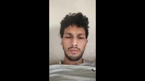 Snapshot of roskof69 chatting on February 20, 7:19 pm Ribuu online show from February 20, 7:19 pm