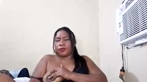 Snapshot of rosmerynava chatting on March 11, 7:04 am rosmerynavarro online show from March 11, 7:04 am