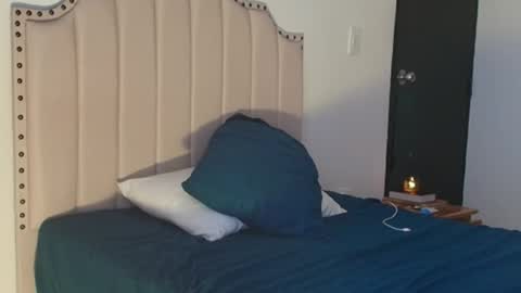 Ross BakerHot online show from January 9, 2:20 pm