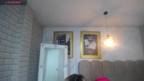 rosse jeane v online show from February 14, 3:47 am