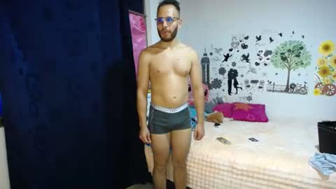 Snapshot of rossi_sexy chatting on July 24, 10:08 pm rossi_sexy online show from July 24, 10:08 pm