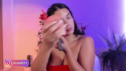 Im Ross   online show from December 2, 8:59 pm