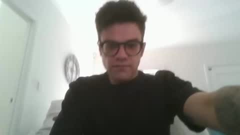 rosyred2024 online show from June 1, 12:01 am