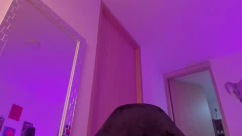rot_wallace online show from May 22, 10:59 pm