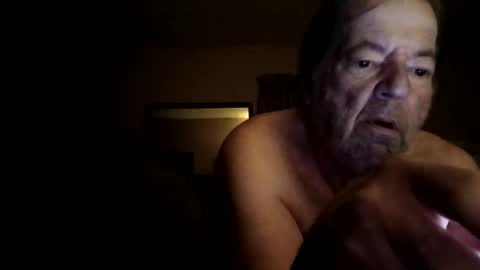 Snapshot of rotorranch chatting on September 23, 2:14 am rotorranch online show from September 23, 2:14 am