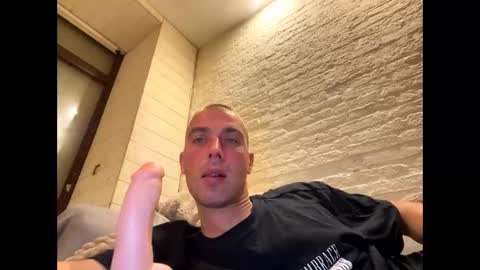 rotteei1 online show from October 4, 7:23 pm