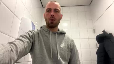 rotteei1 online show from January 13, 8:41 am