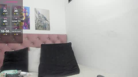 Snapshot of rouse_coup chatting on June 13, 11:13 pm rouse_coup online show from June 13, 11:13 pm