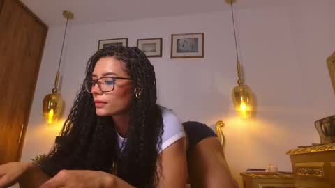 Snapshot of rouse_leon chatting on November 16, 4:12 pm Rouse leon online show from November 16, 4:12 pm