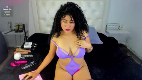 rouse_sexy_hotxx77 online show from October 5, 1:04 am