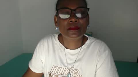 luxa online show from February 16, 12:45 pm