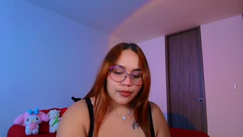 Snapshot of rousrossell_4 chatting on May 4, 6:48 pm Call me Rous online show from May 4, 6:48 pm