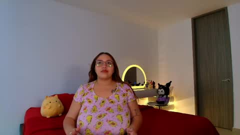 Snapshot of rousrossell_4 chatting on May 9, 3:50 pm Call me Rous online show from May 9, 3:50 pm