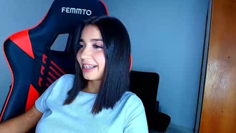 rousse_violet online show from March 21, 12:04 am