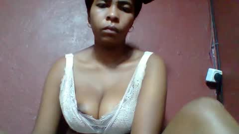 rovaelyah online show from February 4, 2:28 am