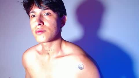 Snapshot of rowanboy23 chatting on January 18, 4:55 pm rowanboy23 online show from January 18, 4:55 pm