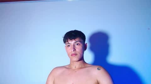 Snapshot of rowanboy23 chatting on February 8, 8:56 pm rowanboy23 online show from February 8, 8:56 pm