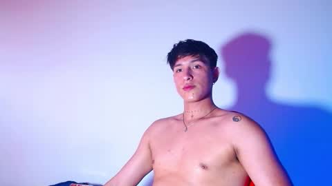 Snapshot of rowanboy23 chatting on February 23, 5:32 pm rowanboy23 online show from February 23, 5:32 pm