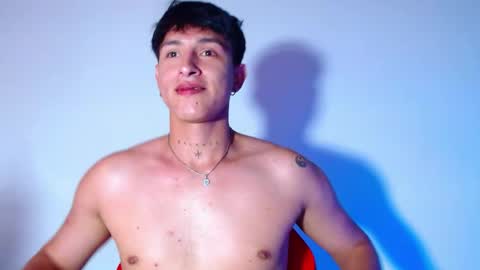 Snapshot of rowanboy23 chatting on March 1, 8:44 pm rowanboy23 online show from March 1, 8:44 pm