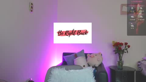 Roxanna online show from February 5, 9:07 pm