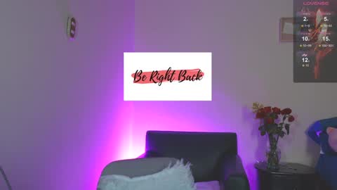 Roxanna online show from February 7, 8:42 pm