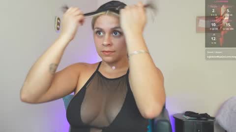 Roxanna online show from February 26, 10:09 pm