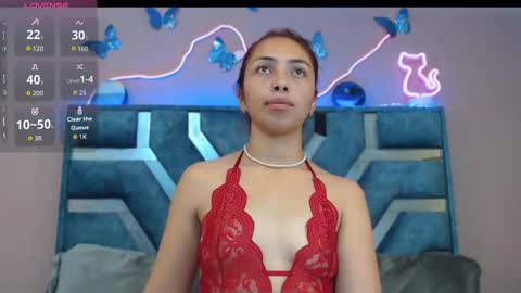 Snapshot of roxan_fox_ chatting on April 2, 3:26 am Roxane online show from April 2, 3:26 am