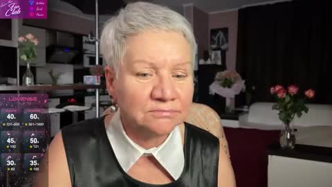 Snapshot of roxana_brooks chatting on February 20, 5:51 pm Roxana online show from February 20, 5:51 pm