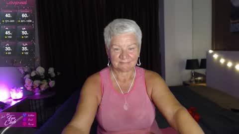 Snapshot of roxana_brooks chatting on January 16, 1:59 pm Roxana online show from January 16, 1:59 pm